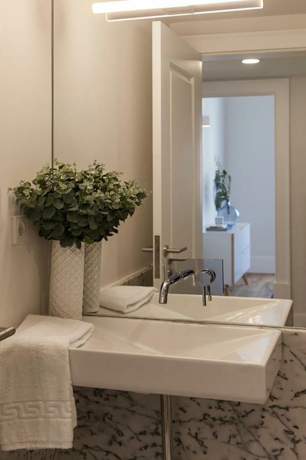 Flh Restauradores Luxus Flat Lisbon Exterior photo